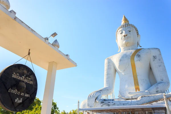 Büyük Buda heykeli,: suphanburi Eyaleti, Tayland — Stok fotoğraf