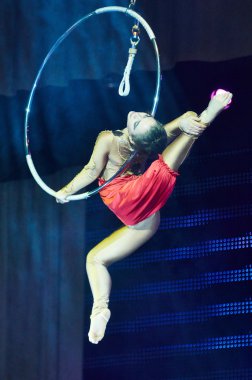 'Romantikler' sirk eğlence göstermek, 21 Şubat 2016 Minsk, Beyaz Rusya.