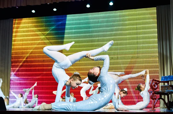 'Romantics' circus entertainment show , 21 February 2016 in Minsk, Belarus. — Stock Photo, Image