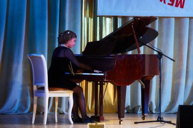 Starshow Uluslararası Forumu 