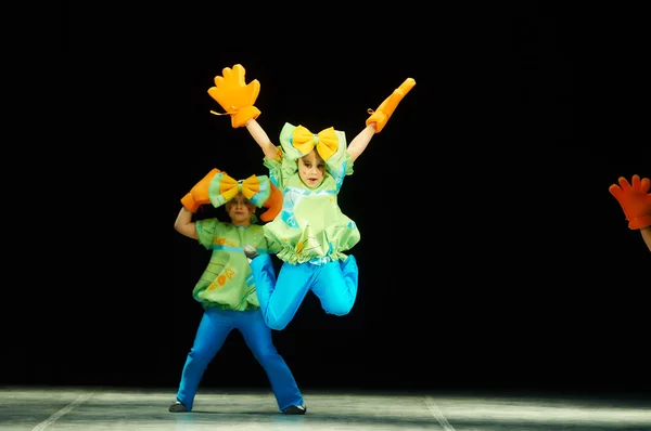 Bravo, concurso bielorruso de niños en coreografía —  Fotos de Stock