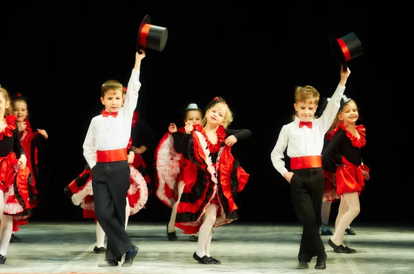 Bravo, kids Belarussian contest on choreography — Stock Photo, Image