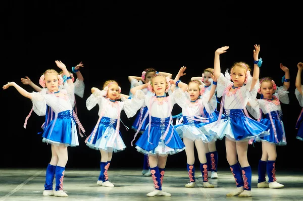 Bravo, kids Belarussian contest on choreography — Stock Photo, Image