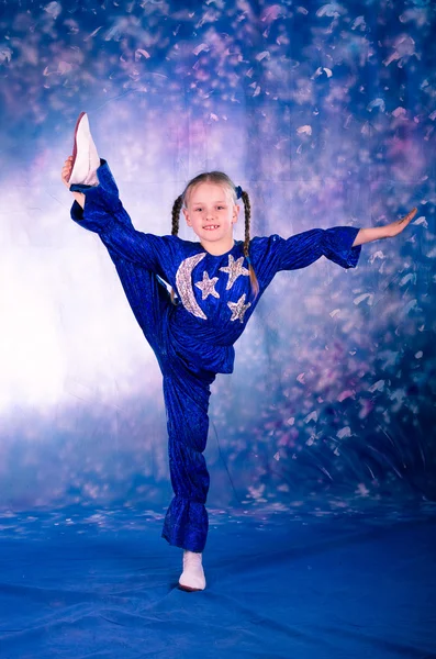 Little girl dancing in the blue costume — Stock Photo, Image