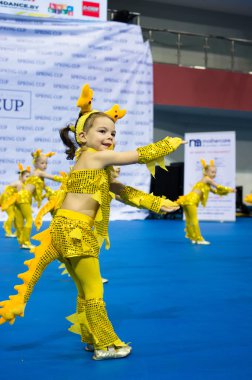 Minsk - Mayıs 02: Tanımlanamayan çocuk rekabet Springcup uluslararası dans yarışmasında, üzerinde 02 Mayıs 2015, Minsk, Beyaz Rusya.