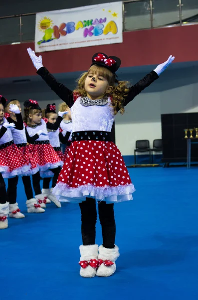 2 мая 2015 года в Минске на международном танцевальном конкурсе "SpringCup" будут соревноваться неизвестные дети - МОЙ 02: Минск . — стоковое фото