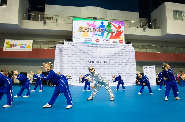 MINSK - MAY 02: Unidentified children compete in the SpringCup international dance competition, on May 02, 2015, in Minsk, Belarus. — Stock Photo, Image