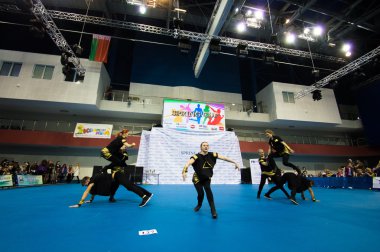 Minsk - Mayıs 02: Tanımlanamayan çocuk rekabet Springcup uluslararası dans yarışmasında, üzerinde 02 Mayıs 2015, Minsk, Beyaz Rusya.