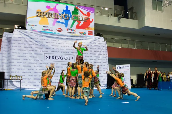 MINSK - MAY 02: Unidentified children compete in the SpringCup international dance competition, on May 02, 2015, in Minsk, Belarus. — Stock Photo, Image