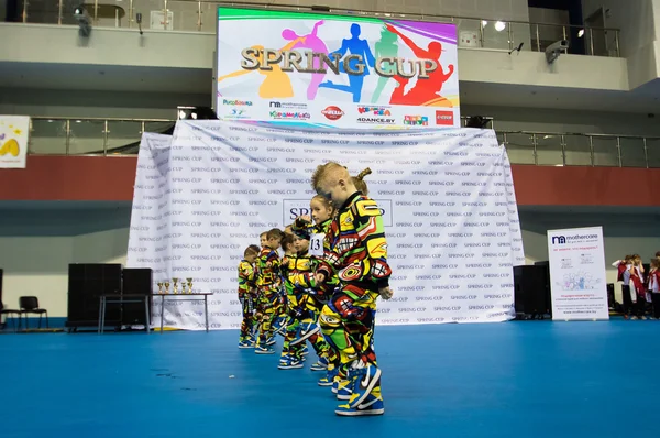 MINSK - MAY 02: Unidentified children compete in the SpringCup international dance competition, on May 02, 2015, in Minsk, Belarus. — Stock Photo, Image