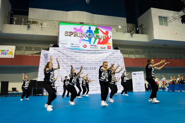 MINSK - MAIO 02: Crianças não identificadas competem na competição internacional de dança SpringCup, em 02 de maio de 2015, em Minsk, Bielorrússia . — Fotografia de Stock