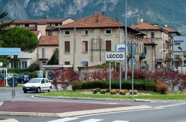 Lecco bir dolambaçlı