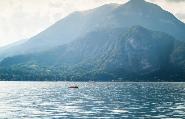 Lake Como bergen — Stockfoto