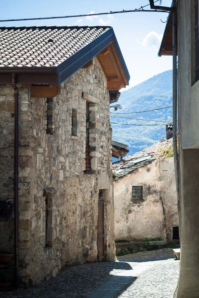 Rusticos ve městě Abbadia Lariana — Stock fotografie