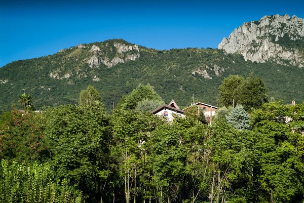 House in the Mountains — Stock Photo, Image