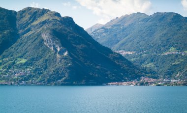Lake Como dağlar