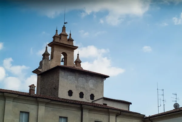 Bell Tower in Bergamo — Stockfoto