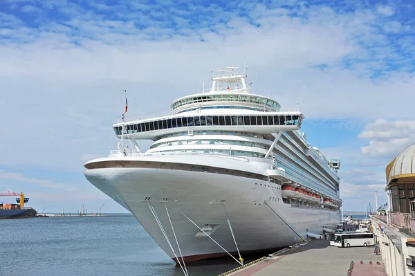 Cruise travel ship — Stock Photo, Image