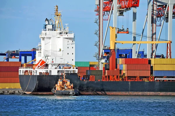 römorkör yardımcı kap kargo gemisi