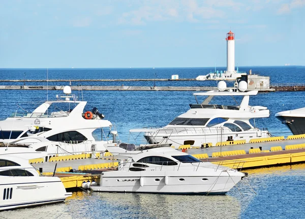 Motor yacht in jetty — Stock Photo, Image