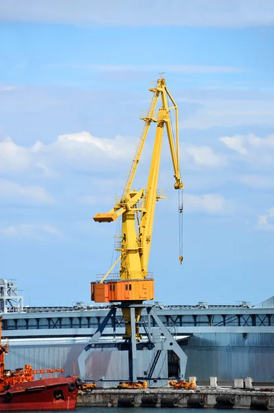 Grúa de carga portuaria — Foto de Stock