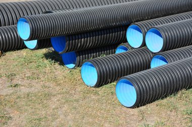 yığılmış pvc boru