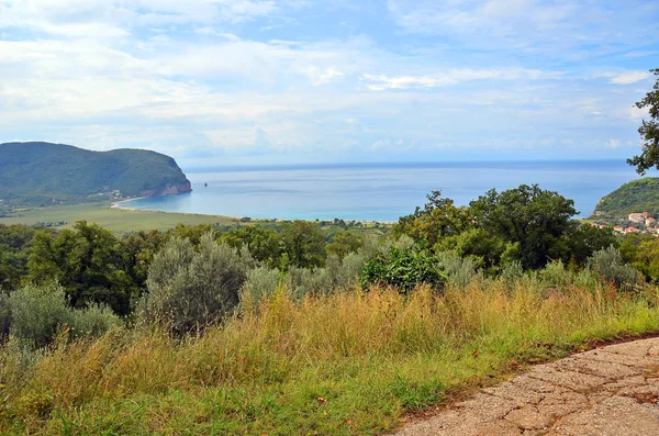 Karadağ'daki kıyı manzara — Stok fotoğraf