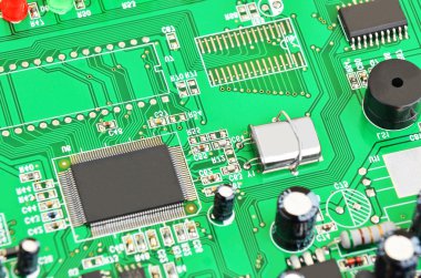 yeşil bilgisayar anakart