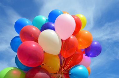 Hava balonu ve gökyüzü