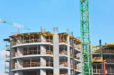 Vinç ve highrise şantiye