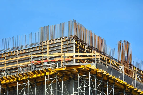 Trabajos Construcción Edificios Gran Altura Con Andamios —  Fotos de Stock