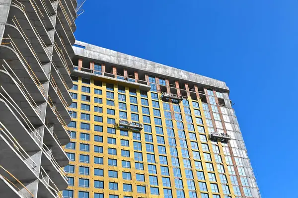 High Rise Building Construction Site Work Scaffolding — Stock Photo, Image