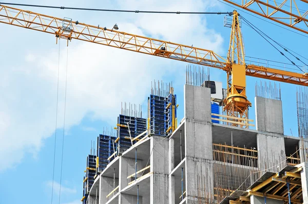 Crane and construction site — Stock Photo, Image