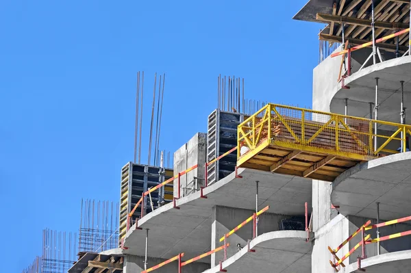 Crane and construction site — Stock Photo, Image