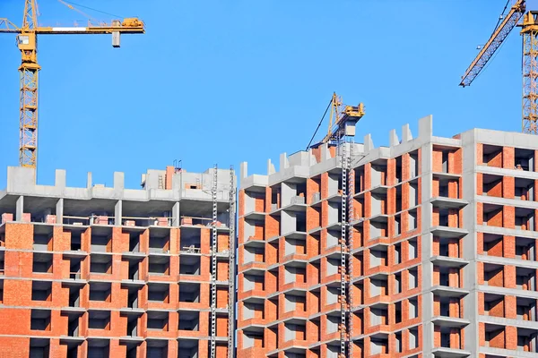 Kran und Baustelle — Stockfoto