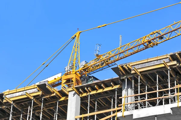 Crane and construction site — Stock Photo, Image