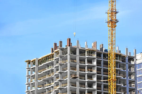 Crane and construction site — Stock Photo, Image