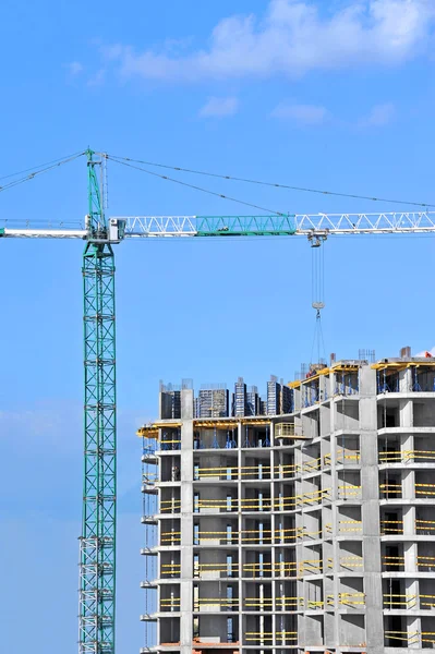 Crane and construction site — Stock Photo, Image