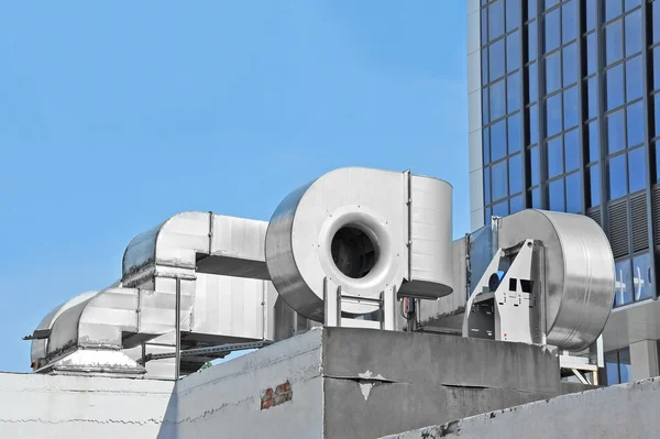 Industriële ventilatiesysteem — Stockfoto