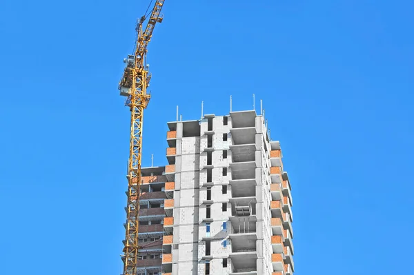 Crane and construction site — Stock Photo, Image