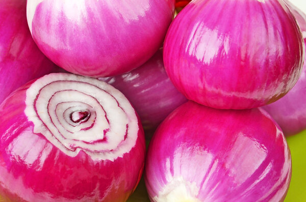 Peeled red onion