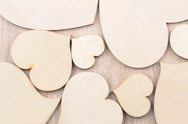 Coeur sur fond en bois — Photo