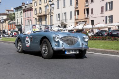 Mille Miglia, retro arabalar için ünlü yarış