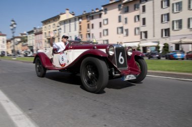 Mille Miglia, retro arabalar için ünlü yarış