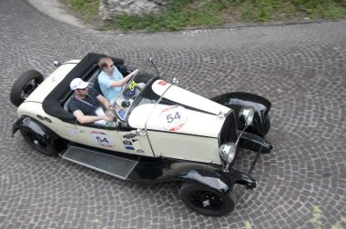 Mille Miglia 2015, retro arabalar için ünlü yarış