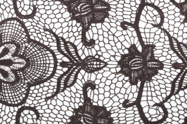 kahverengi dantel çiçek deseni ile