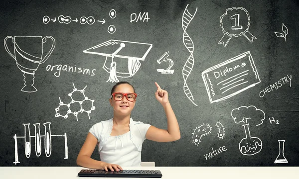 Pequeno génio da escola — Fotografia de Stock