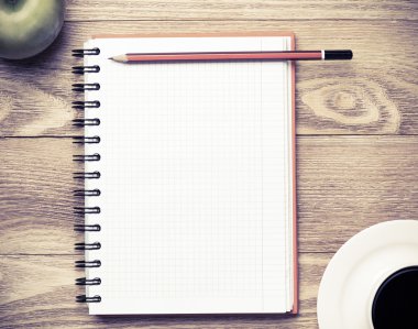 kahve ile boş not defteri