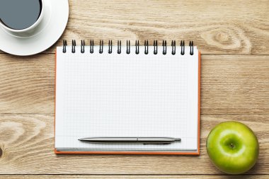 kahve ile boş not defteri