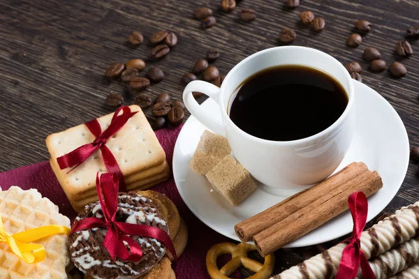 Sweets for coffee break — Stock Photo, Image